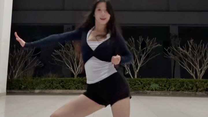 4Walls always slays!! | "4 Walls" by f(x)