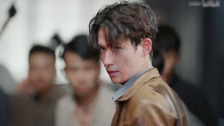 A single glance in a vast sea of people feels like a thousand years | 75 stunning glances mashup