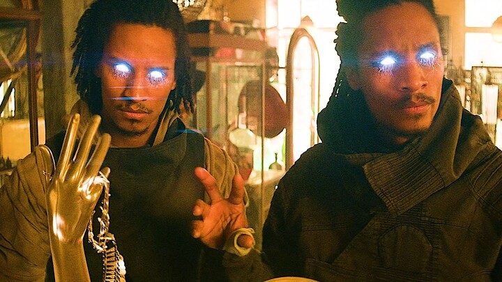 Perasaan menindas yang datang dari Phantom Twins, aku tidak menyangka bahwa mereka adalah yang terle