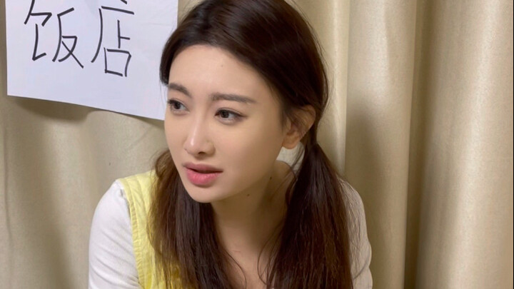 أفضل صديقة في مرحلة المراهقة هي أمي.