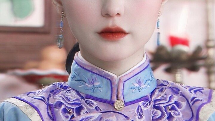 Hilarious! I totally get why the director said she was so beautiful it was slowing down production…
