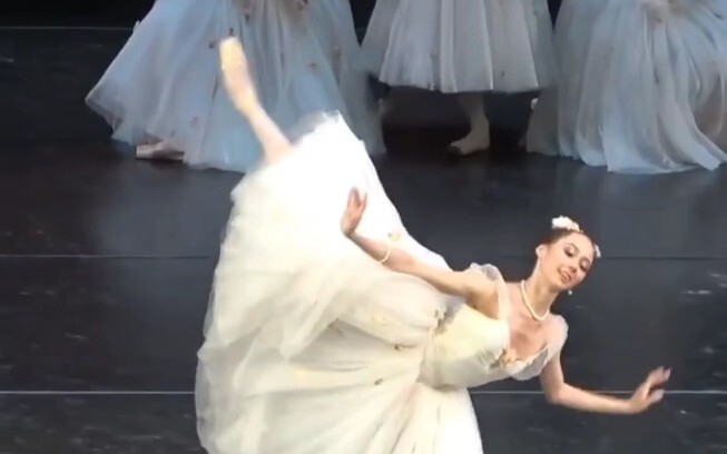 【Ballet】Adegan Kedua Peri oleh Elizaveta Kokoreva, Prima Baru Teater Bolshoi Moskow