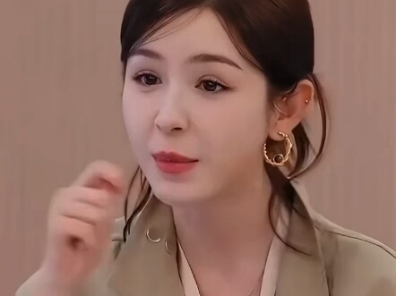 “Saat pertama kali melihatmu, aku benar-benar kecewa,” kata Hanyikizi.