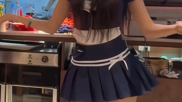 A Restaurant That Lets You Dance!