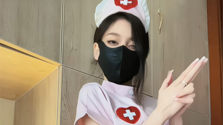Có bạn gái như vậy thì mấy giờ về nhà?