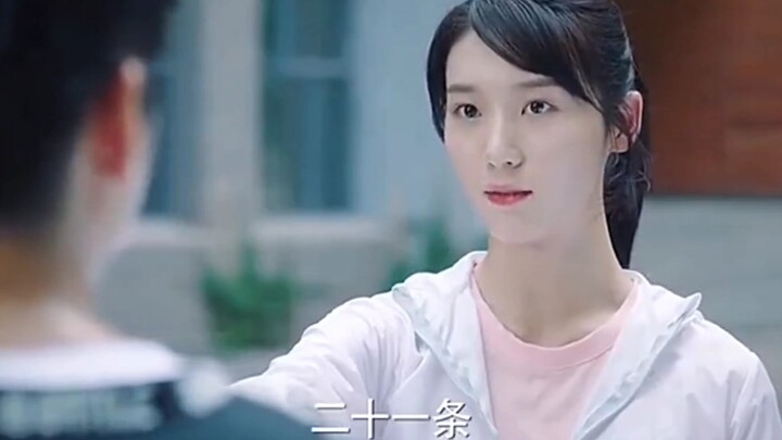 Anh chàng ngốc nghếch tán gái có “chiêu riêng”, chẳng theo lối mòn nào mà vẫn hiệu quả bất ngờ!