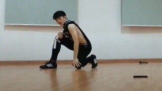 [โบราณคดีแฟนคลับ] หลิวจุน วัย 17 ปี เต้นโอ้เย่ (เอวสวย)