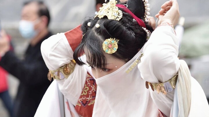 [Yueshen: Heaven Official's Blessing] [Cover Dance] Traditional Chinese Clothing Outing Day