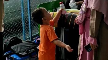 antar KK ke pondok pesantren