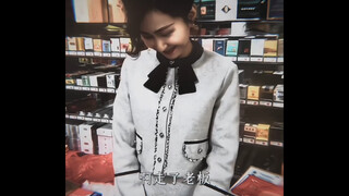 "Tempat apa yang langsung penuh hanya dengan satu orang masuk?"