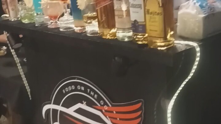 越走人生路，人生越明白！没得到却失去，得到的又不是自己想要的！听老了的歌，还是当年的老歌！听歌的老哥也已经是老哥！来生在哪里？只有珍惜今天！