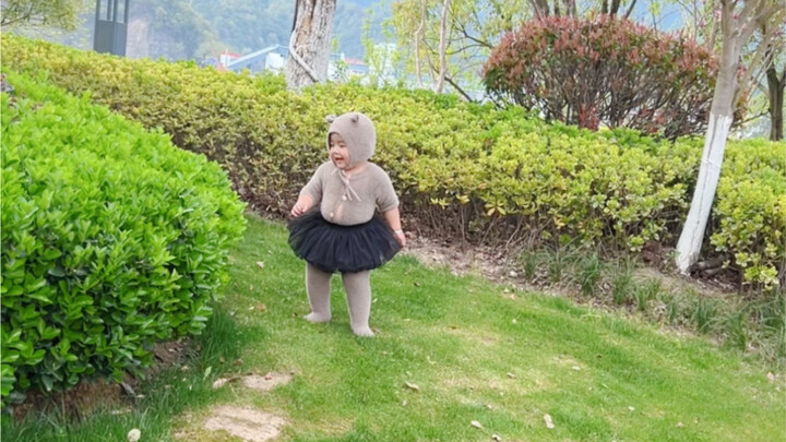 Grandma seriously underestimated your weight…