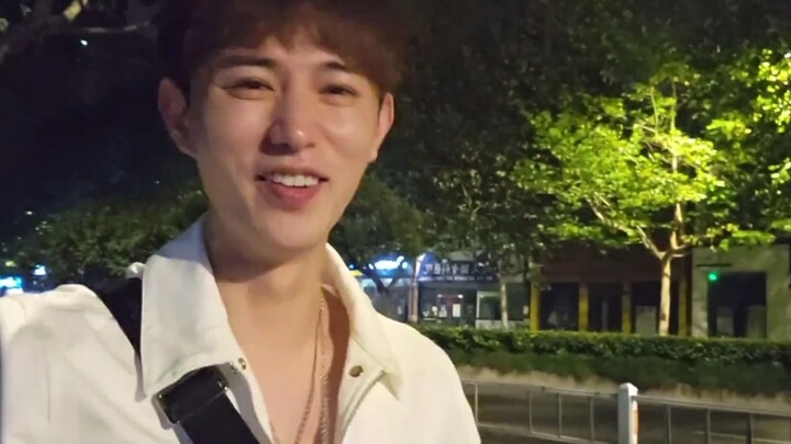 Người ngày nào cũng tự nhận mình “đầu óc chỉ có tình yêu” thì khi lừa người lại còn tinh vi hơn cả n