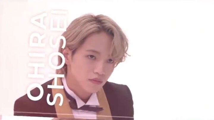 JO1 SHOSEI CHRISTMAS PHOTOSHOOT