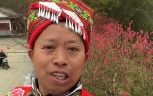 รอยยิ้มอ่อนๆ ของเธอช่างเหมือนซอสมะม่วงหิมพานต์