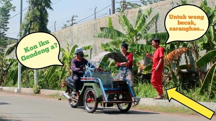 PRANK COMEBACK! TERIAK "SARANGHAE" KESETIAP ORANG LEWAT | PRANK INDONESIA