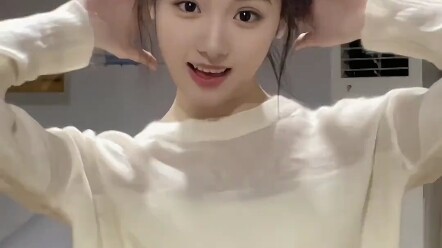 I’m crying—I’m just pretending! #SweetGirl# Questioning Sweet Girls, Understanding Sweet Girls, Tran