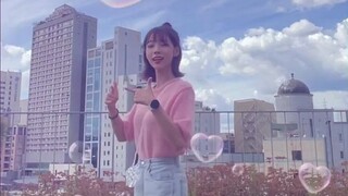 Video tarian selfie TikTok Cosmic Girls Lee Summer 210905