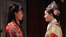 Zhen Huan is really good to her half sister Huanbi