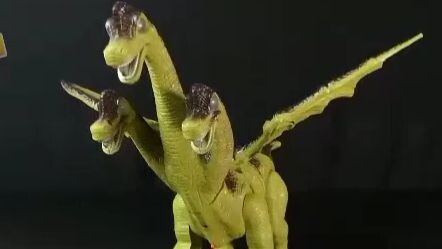 Keren Dinosaurus Berkepala Tiga