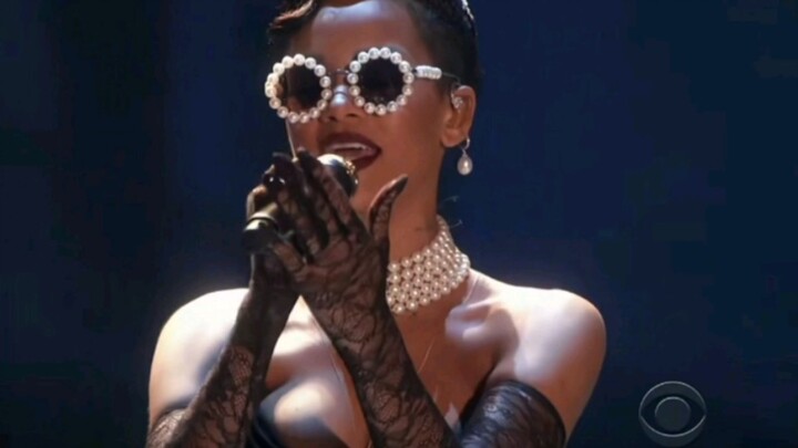 Đây có lẽ chính là hiệu quả mà Lisa mong muốn.