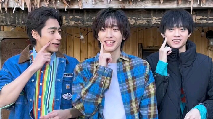 【ทาคุกับเพื่อนๆ ทั้งด่ากัน (ไม่ใช่) และเต้นประชันกัน (ก็ไม่ใช่อีก)】โดชิ ชุนสุเกะ [นักแสดงหนุ่มวงอูมิ