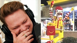 If I Laugh I Eat My PlayStation Controller