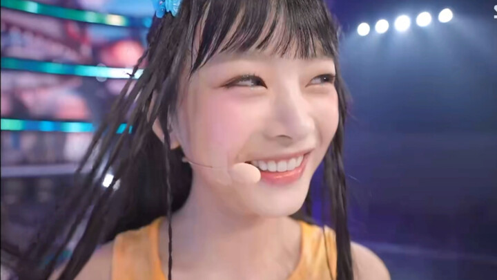 I really love these shots (gritting my teeth)