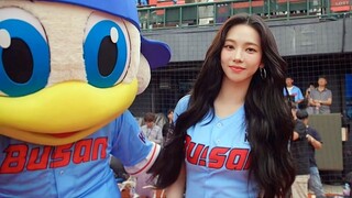 [SSG vs 롯데] "꼭 시구하고 싶었어요!" 에스파(AESPA)카리나(KARINA)의 시구 | 6.9 | KBO 모먼트 | 야구 하이라이트