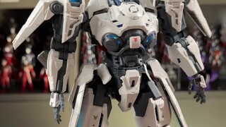 Unboxing of the Infinite Hurricane Xiahou Dun from Wonderful Building Blocks, with a aging tutorial