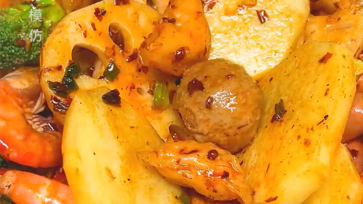 #Spicy Hot Pot Why Does the Sister-in-Law Always Grab the Chopsticks First and Never Let the Sister-