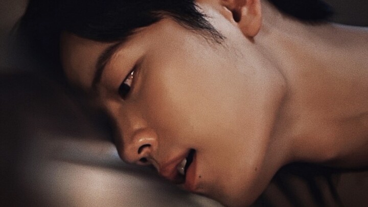 Walking sex appeal! He’s so seductive!! I don’t want to be hooked either, but he says he’s already d