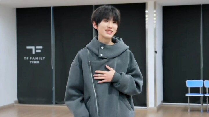 【ซั่วฉีฮัน】มาฟัง ‘เจอกันที่ทางแยกถัดไป’ ของน้องฉีฉีกันเถอะ! กลัวแต่ว่าแร็ปเปอร์จะร้องเพลงรัก แต่ร้อง