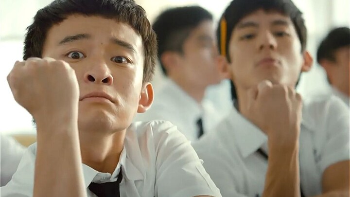 “ฟ้าดินยังไม่กำหนด ทั้งฉันและเธอต่างก็เป็นม้ามืด”