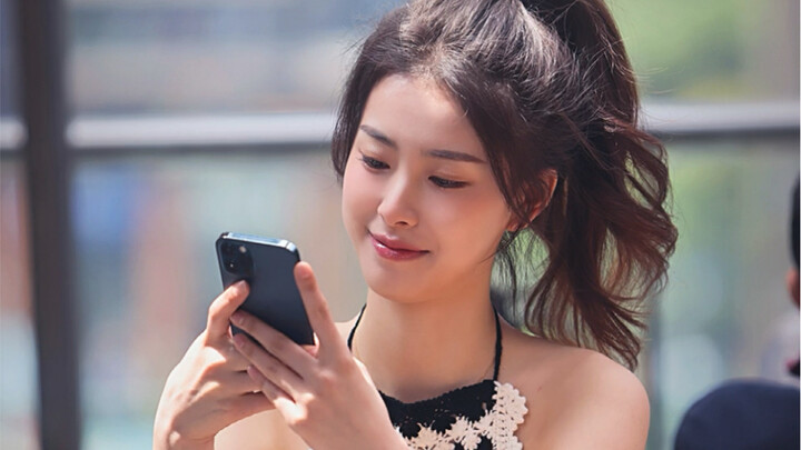I miss Wang Zuxian too much, I can't stand it, take her away, I won't update anymore
