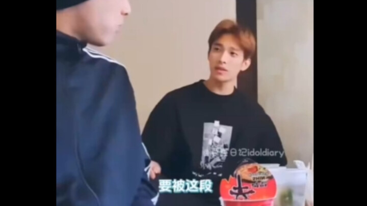 ทำไมไม่ว่าเสี่ยวคุยจะทำอะไร ฉันก็รู้สึกว่าน่ารักไปหมดเลย แถมตอนท้ายอินจองฮันพูดก็ตลกมากด้วย