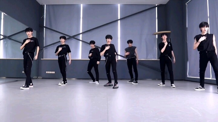 【He Junlin】A dance leader should definitely be the main dancer, right?