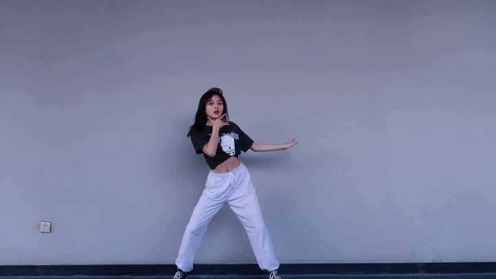 Quá tuyệt! BillieEilish--Kẻ xấu, điều duy nhất anh ta giỏi là làm người xấu [Girl Ting]