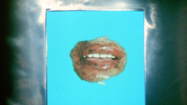 星爷被炸弹炸只剩一张嘴，医生说还有救！