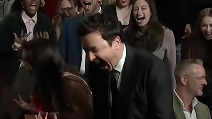 แอนน์ แฮททาเวย์ สอนวิธีคลายเครียดแบบสุดโต่ง 😎