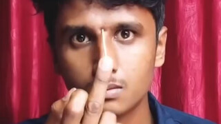 كشف خدعة الرجل الهندي، غرز عود أسنان في رأسه!