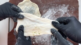 西河肉饼（这手套真的很像小偷吗）
