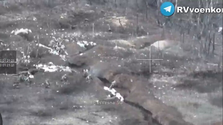 Footage of the storming of the trenches of ukraine_ fighters of the Republic of the DPR broke into