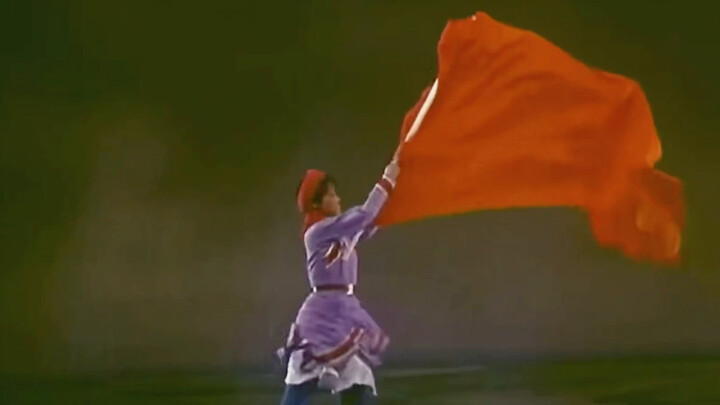 فتاة الميليشيا في السهوب، هدية للعمال والفلاحين والجنود.. عيد ميلاد سعيد يا أستاذ!