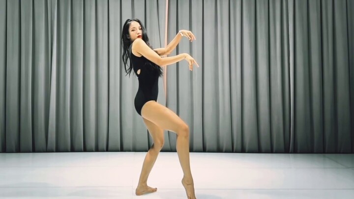 Latin dance VS jazz dance elements