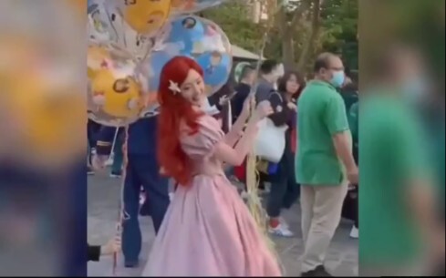 【เหมาเสี่ยวถง】 คุณดังได้ก็สมควรแล้ว คนน่ารัก จิตใจดี ดีต่อเพื่อน ฉลาด สุภาพ และมีน้ำใจ