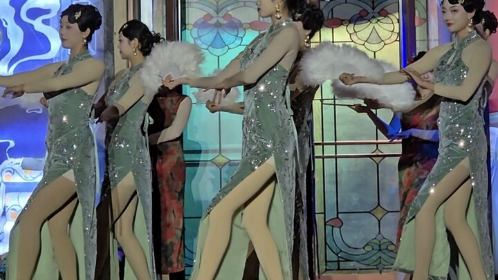 开封万岁山-大宋武侠城-旗袍秀-旗袍舞。旗袍巡游-开场舞。