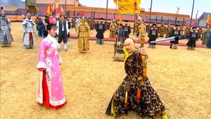 This version of the Emperor also makes me believe that Xia Yuhé truly waited for him all her life.