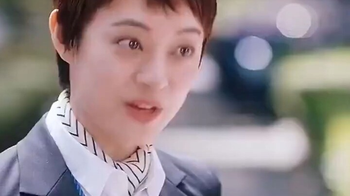 富豪听信大师算卦，苦寻凶宅购买！