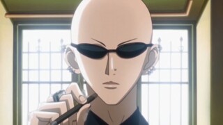 Ah, without glasses, I look more like a bad guy.